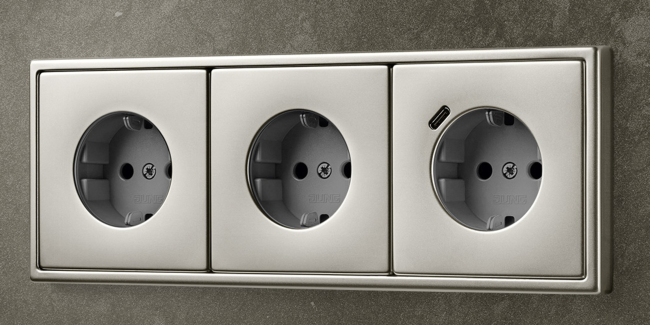 SCHUKO® Steckdosen mit USB bei Elektro Kranz GmbH in Bosenbach